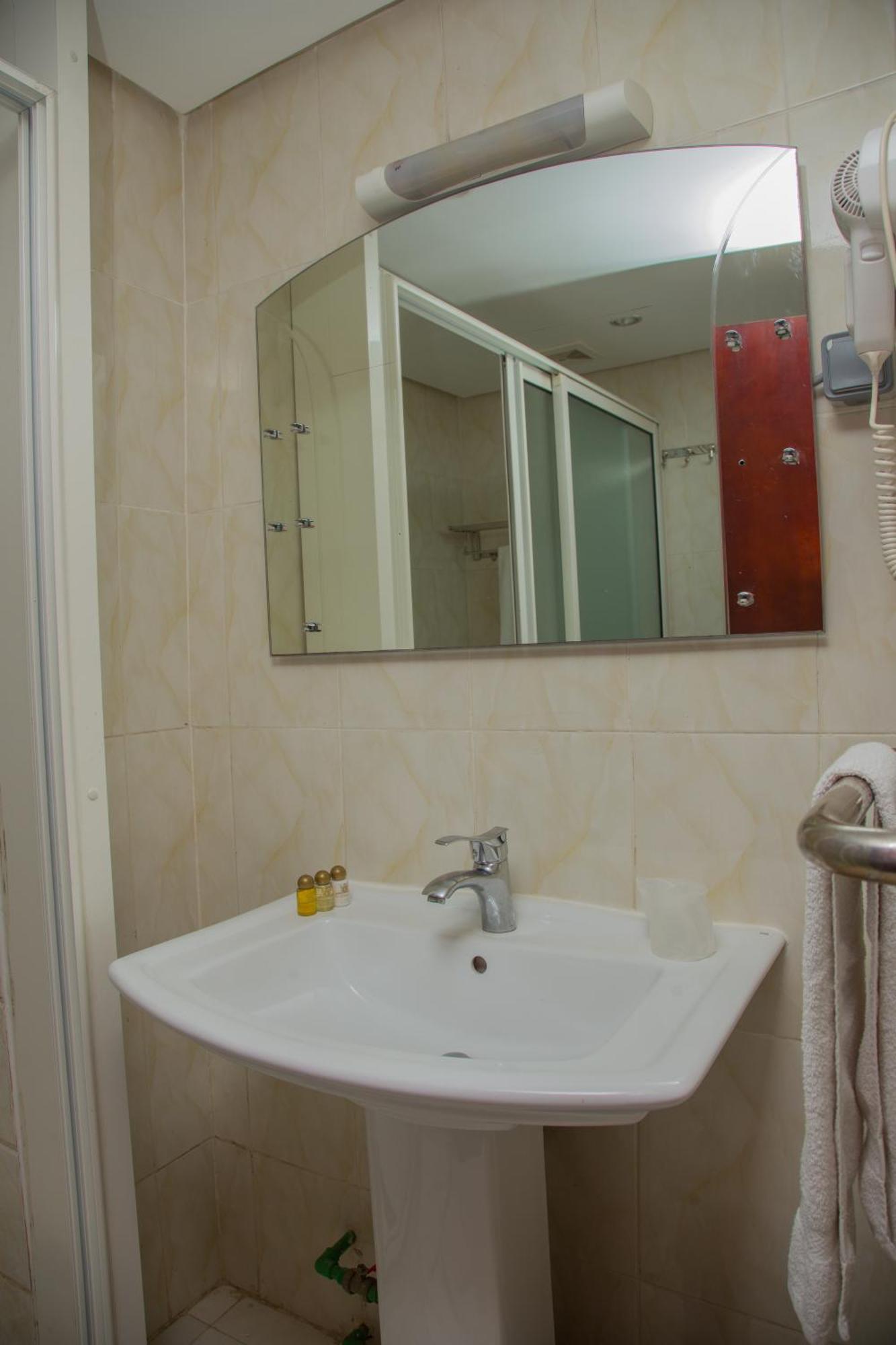 Hotel La Rose Blanche Abidjan Eksteriør bilde