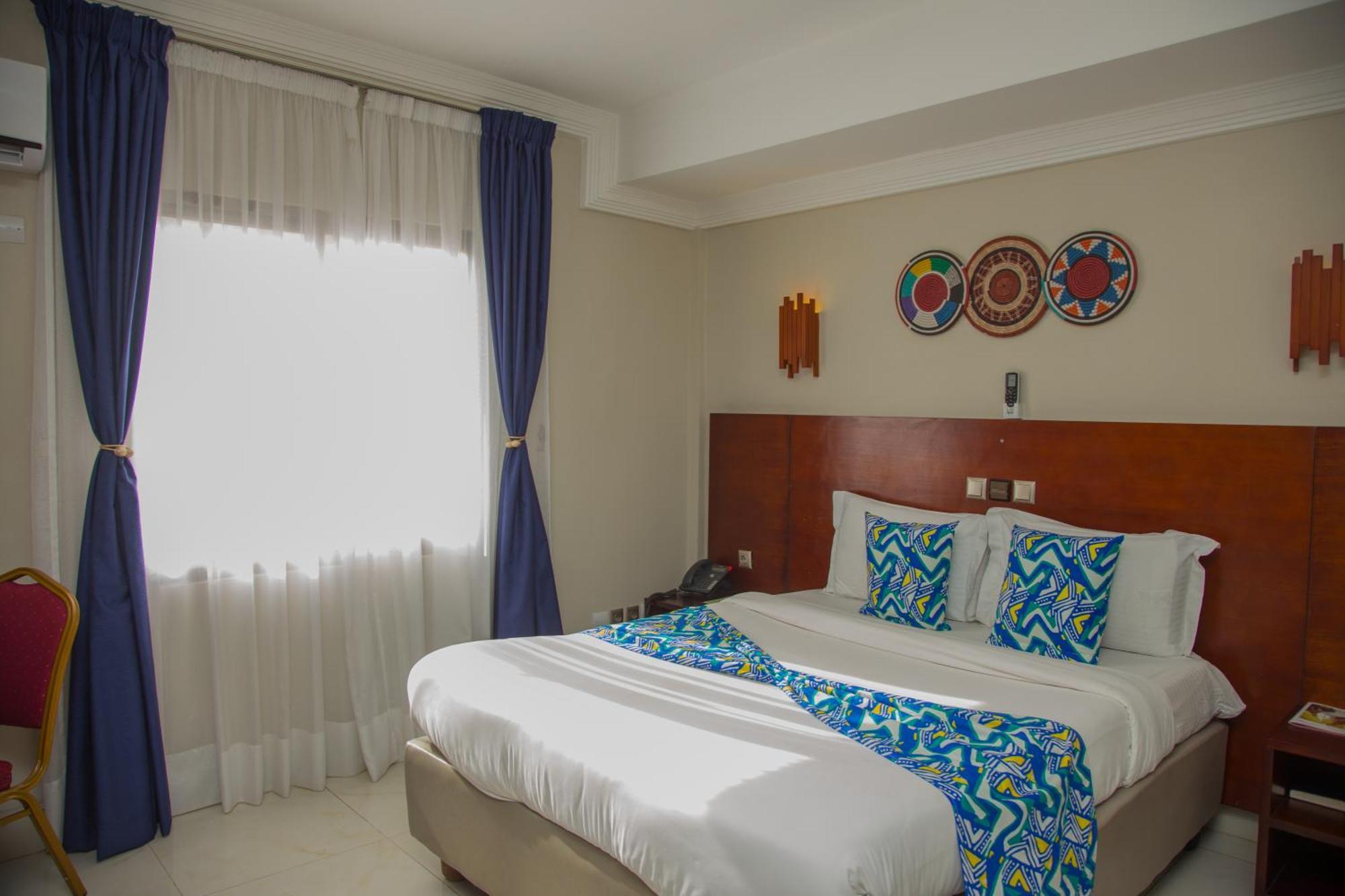Hotel La Rose Blanche Abidjan Eksteriør bilde